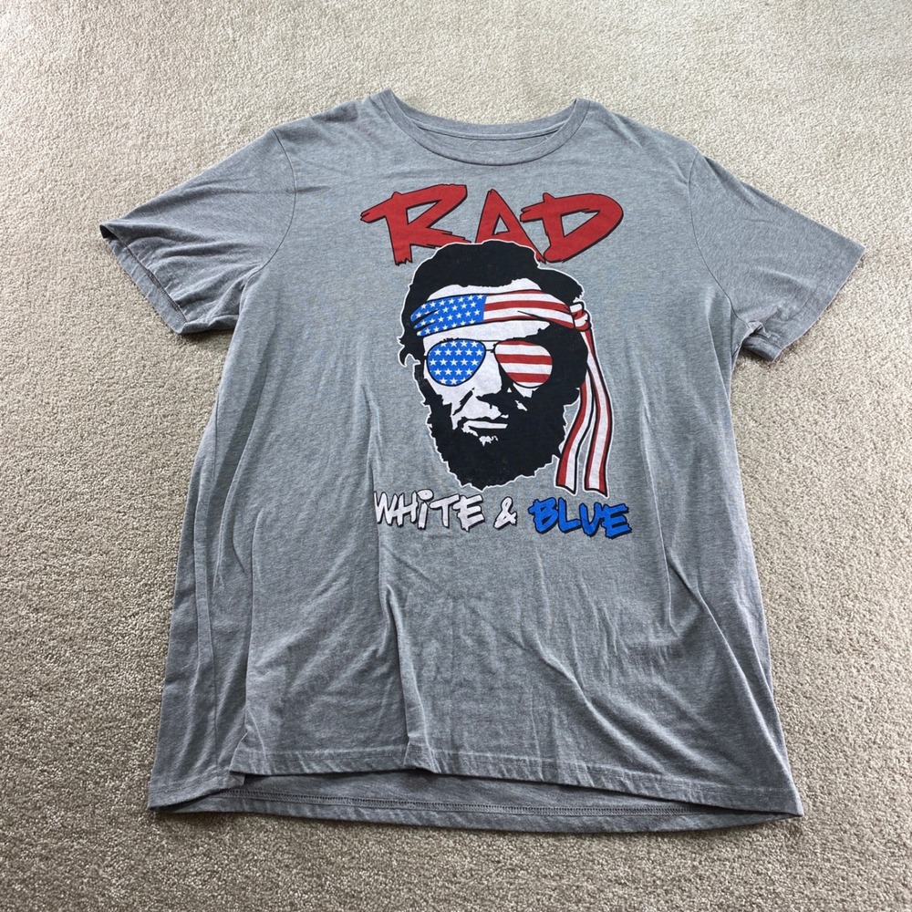 Mad Engine Shirt Mens 2XL Gray Rad‎ White & Blue Abraham Lincoln Graphic Tee